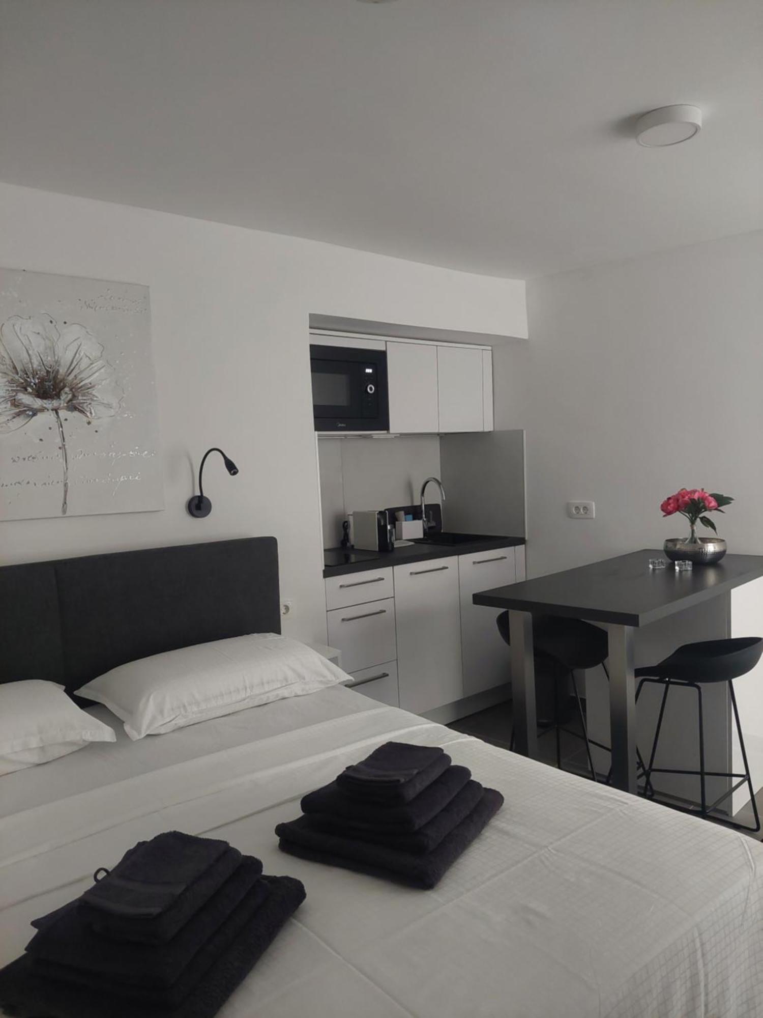 Apartments R&B Baška Exterior foto